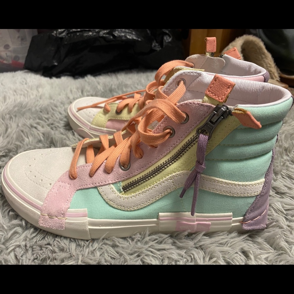 Pastel Sk8-HI Reissue Cap Vans!